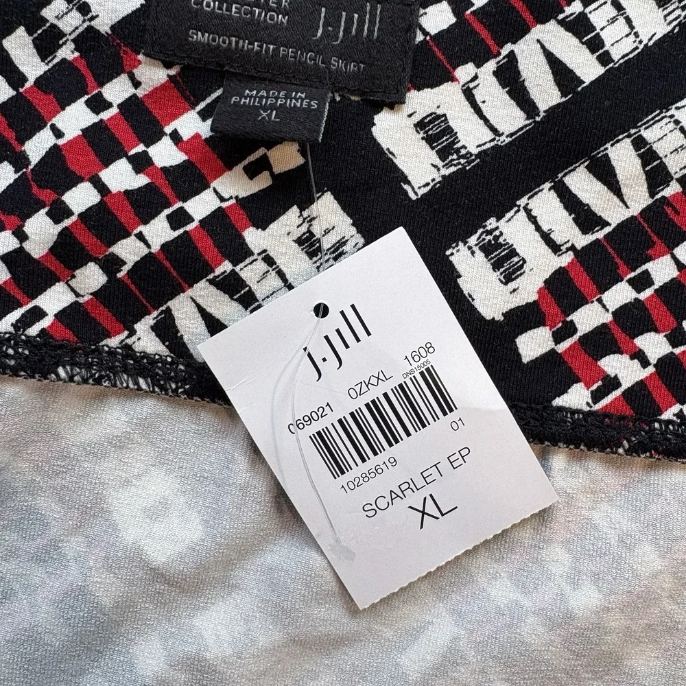 NWT J Jill Women XL Black Pencil Skirt Wearever Geometric Stretch Rayon
